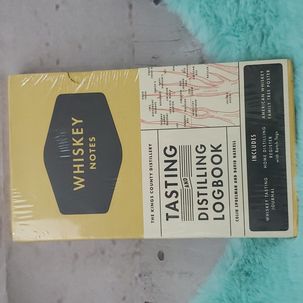Whiskey Notes♡Tasting  and Distilling Logbook